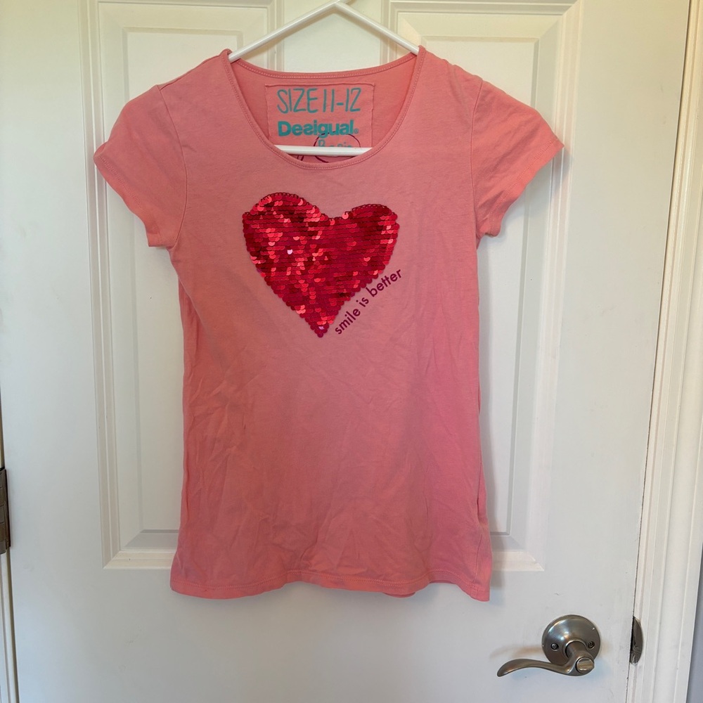Desigual Girls Tee, size 11-12, reversible sparkle!